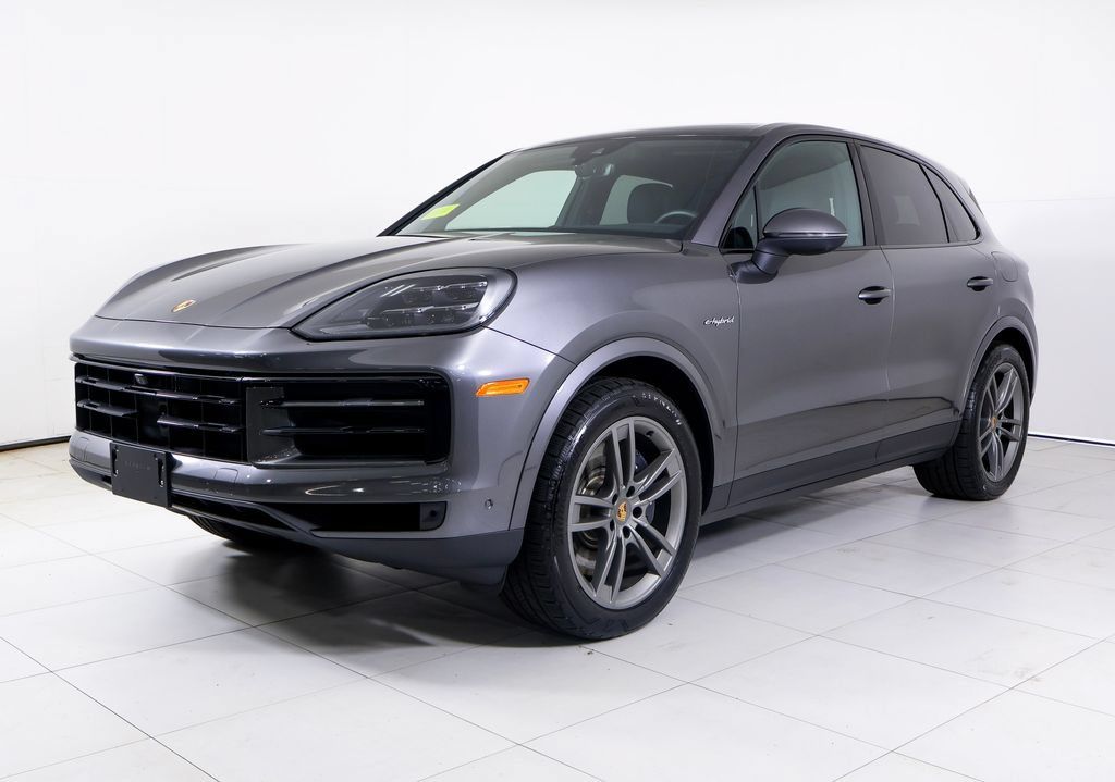 Certified 2026 Porsche Cayenne E-Hybrid AWD/4WD image 1