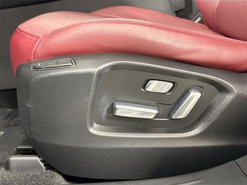 Certified 2023 MAZDA CX-9 Carbon Edition image 30