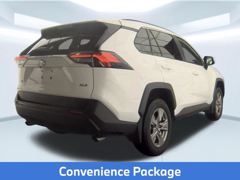 Used 2025 Toyota RAV4 XLE w/ Convenience Package FWD image 2