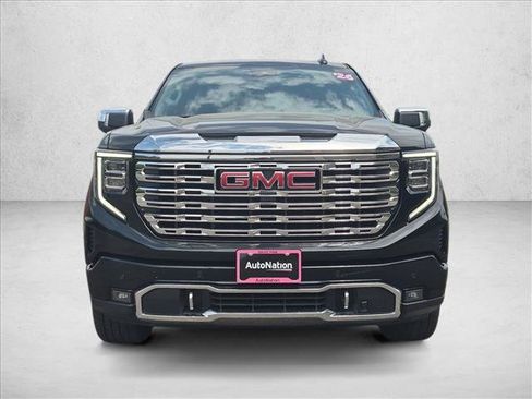 Used 2026 GMC Sierra 1500 Denali w/ Denali Reserve Package AWD/4WD image 2