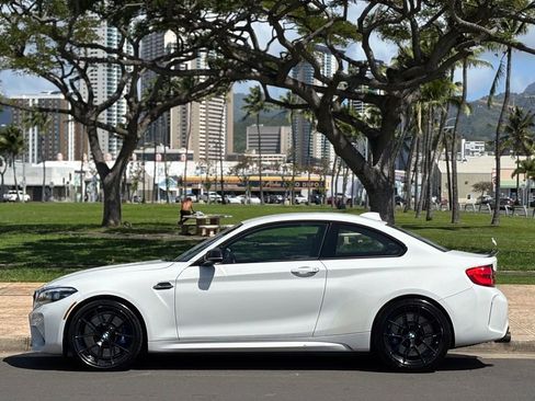Used 2018 BMW M2 image 2