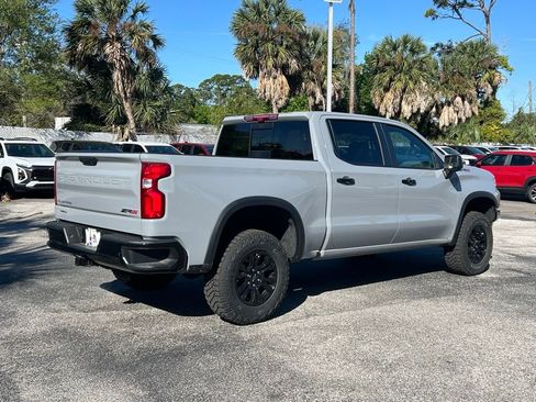 New 2025 Chevrolet Silverado 1500 ZR2 w/ Technology Package image 7