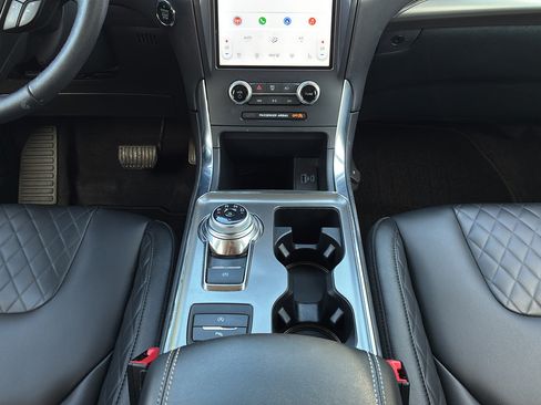 Used 2024 Ford Edge Titanium AWD/4WD image 23