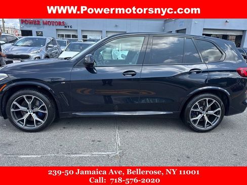 Used 2020 BMW X5 M50i w/ Premium Package image 2