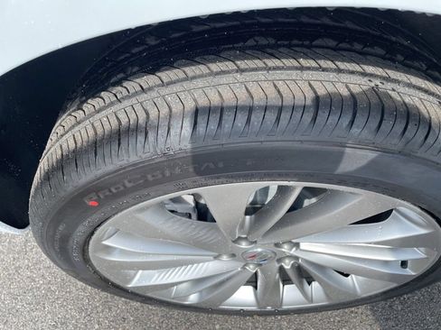 New 2026 Buick Envision Avenir AWD/4WD image 32