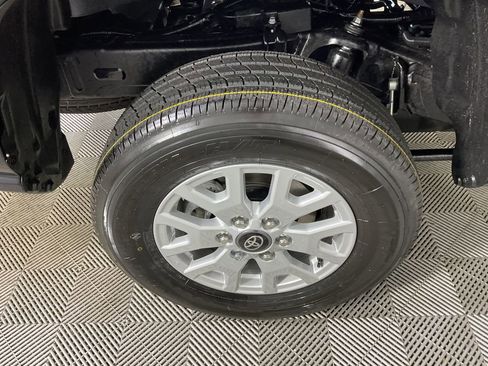 New 2026 Toyota Tacoma SR5 image 9