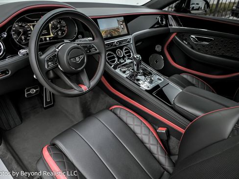Used 2022 Bentley Continental GT Speed image 26