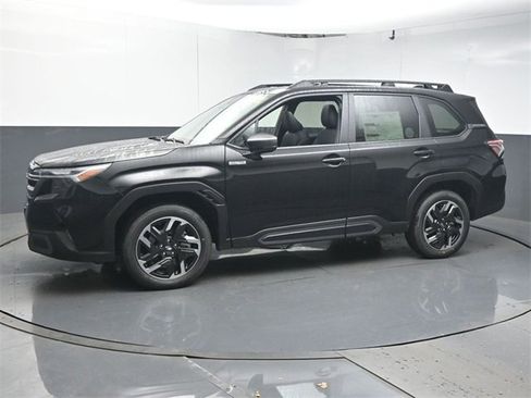 New 2025 Subaru Forester Limited image 4