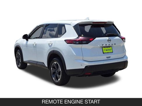 Used 2025 Nissan Rogue SV FWD image 7