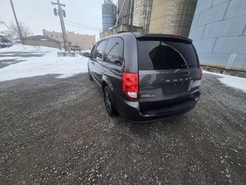 Used 2014 Dodge Grand Caravan SE image 8