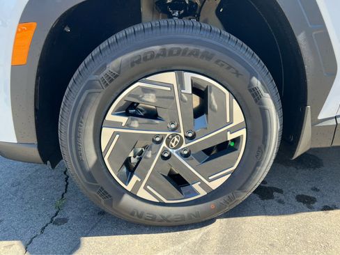 New 2026 Hyundai Tucson Blue SE AWD/4WD image 13