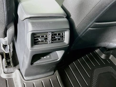 Used 2025 Honda CR-V EX image 27