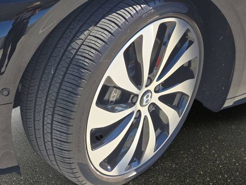 Used 2024 Bentley Continental GT AWD/4WD image 36