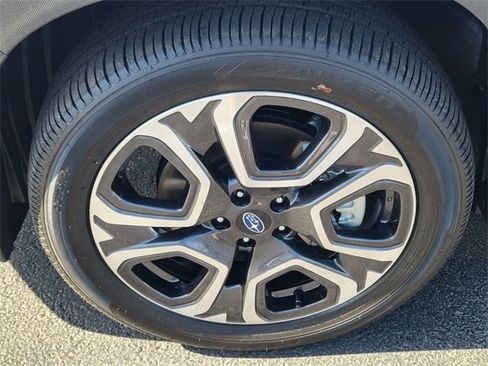 New 2025 Subaru Ascent Limited w/ Popular Package #2 image 5