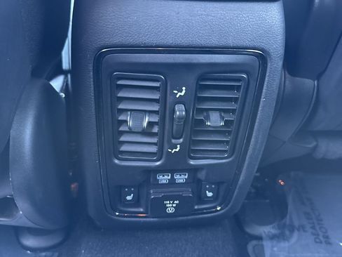 Used 2019 Dodge Durango GT image 21