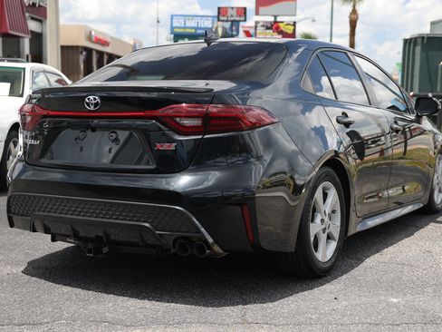 Used 2020 Toyota Corolla XSE FWD image 15