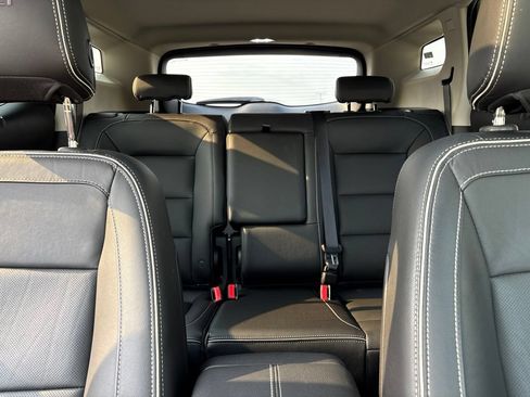Used 2020 GMC Terrain Denali w/ Denali Premium Package FWD image 26