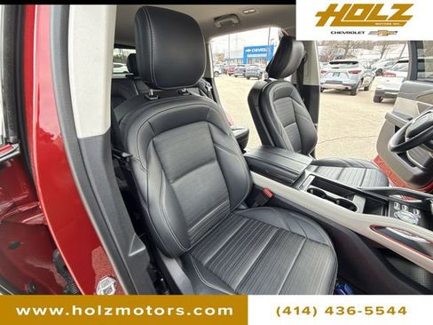 Used 2024 Lincoln Nautilus Reserve AWD/4WD image 26