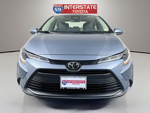 Certified 2023 Toyota Corolla LE FWD image 2