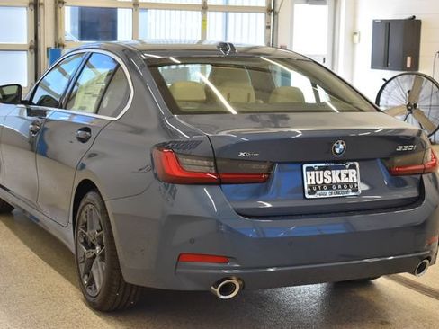 New 2026 BMW 330i xDrive Sedan w/ Premium Package AWD/4WD image 10