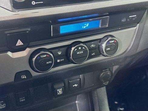 Used 2022 Toyota Tacoma SR5 w/ Technology Package image 26