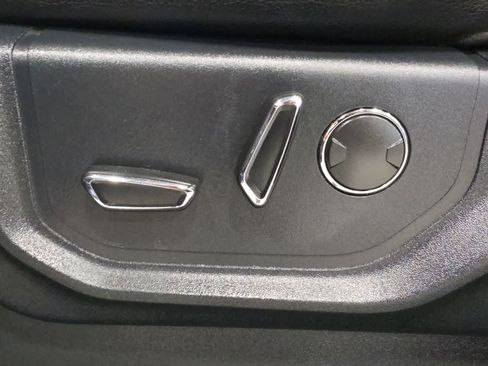 Used 2018 Ford Expedition Max Limited w/ Equipment Group 302A AWD/4WD image 17