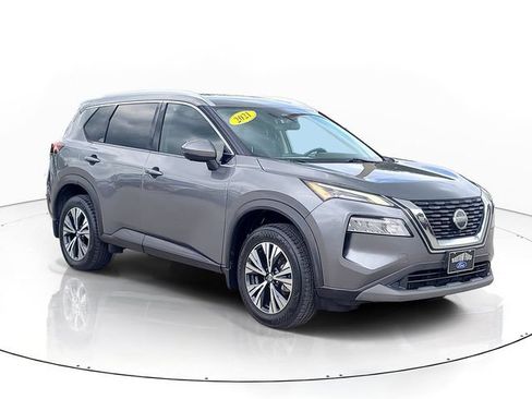 Used 2021 Nissan Rogue SV w/ Premium Package FWD image 3