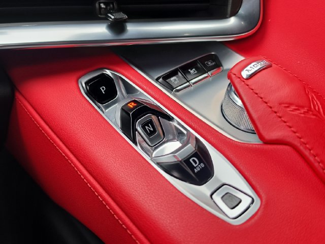 Used 2021 Chevrolet Corvette Stingray Preferred Cpe w/ Z51 Performance Package RWD image 21