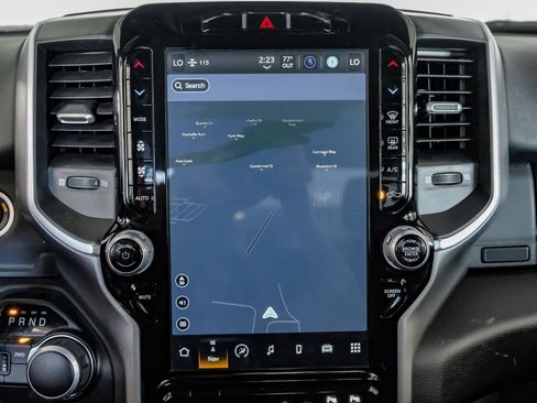 Used 2024 RAM 2500 Big Horn w/ Sport Appearance Package image 21