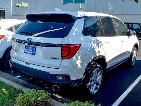 Used 2025 Honda Passport EX-L image 16
