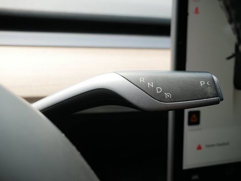 Used 2021 Tesla Model 3 Long Range AWD/4WD image 29