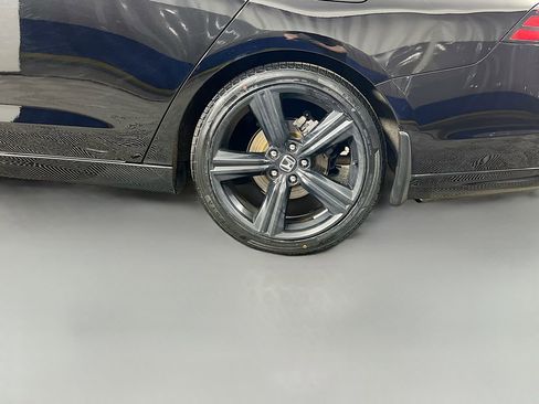 Used 2024 Honda Accord Sport image 30