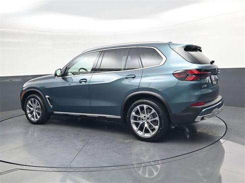 New 2026 BMW X5 xDrive40i image 6