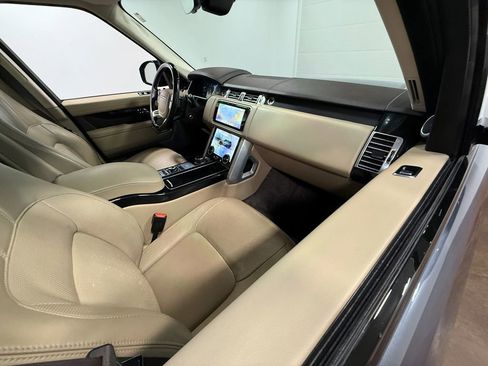 Used 2019 Land Rover Range Rover Supercharged AWD/4WD image 60