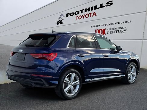 Used 2024 Audi Q3 2.0T Premium Plus image 3