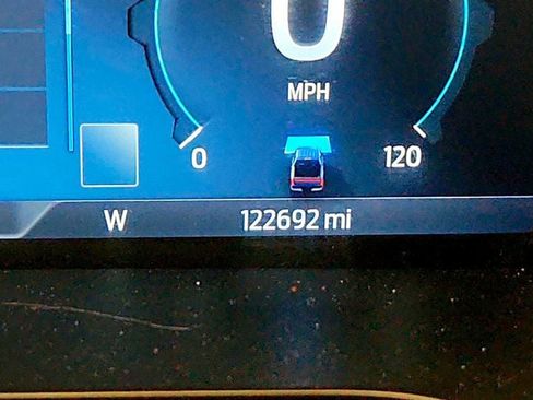 Used 2022 Ford F150 Lightning Lariat AWD/4WD image 15