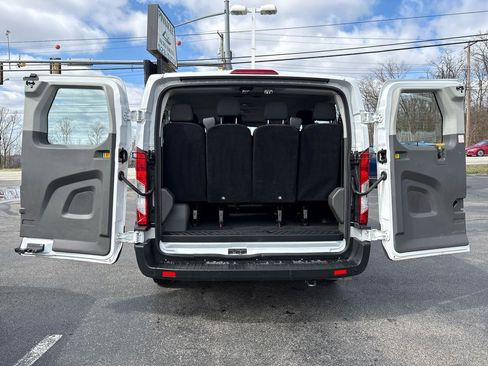 Used 2023 Ford Transit 350 XLT RWD image 8