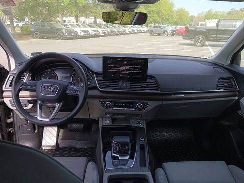 Used 2024 Audi Q5 2.0T Premium AWD/4WD image 26