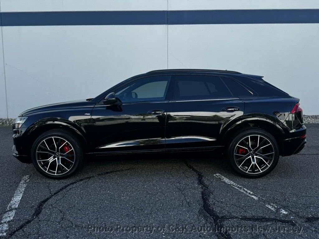 Used 2023 Audi Q8 Premium Plus w/ Premium Plus Package AWD/4WD image 2