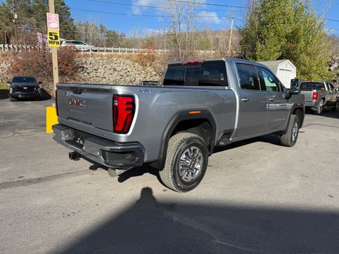 New 2026 GMC Sierra 2500 SLT w/ Max Trailering Package image 5