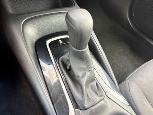 Used 2024 Toyota Corolla LE FWD image 18