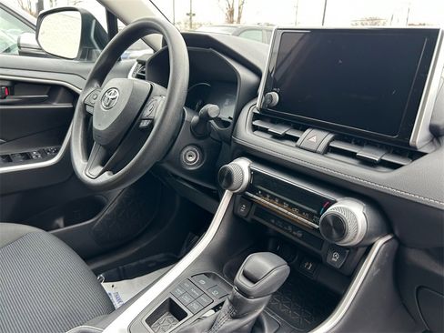Used 2023 Toyota RAV4 LE image 25