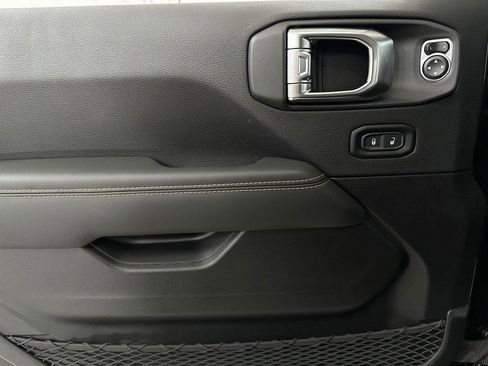 New 2025 Jeep Gladiator Sport w/ Premium Package image 27