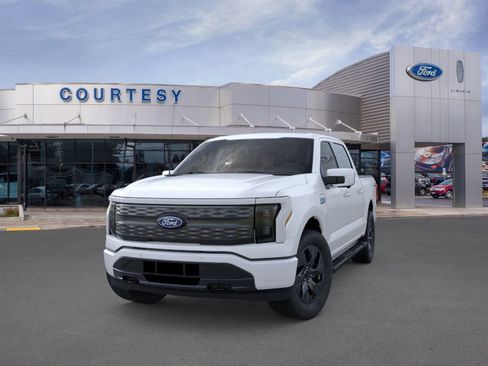 New 2025 Ford F150 Lightning Lariat image 2