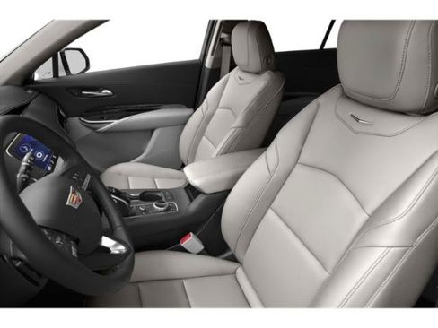 Used 2023 Cadillac XT4 Luxury w/ Driver Awareness Package FWD image 12