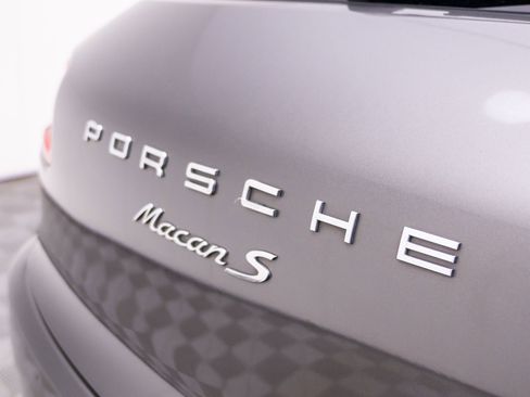 Used 2015 Porsche Macan S AWD/4WD image 34