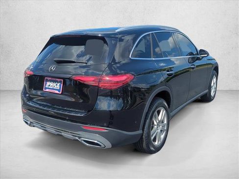 Used 2023 Mercedes-Benz GLC 300 image 5