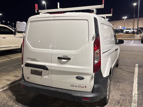 Used 2022 Ford Transit Connect XL image 3