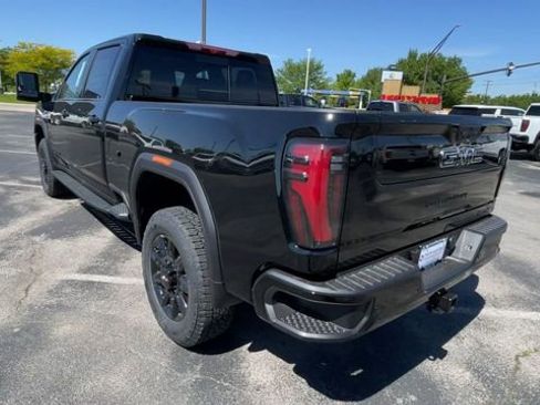 New 2026 GMC Sierra 2500 AT4 w/ AT4 Premium Plus Package AWD/4WD image 8