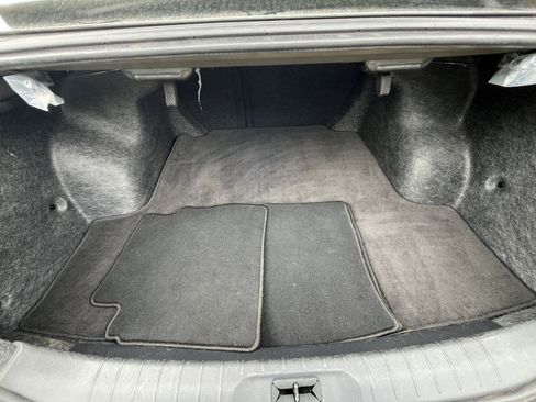 Used 2025 Nissan Altima 2.5 SV FWD image 32